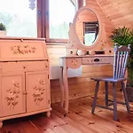 Дом отдыха W Kratke & *