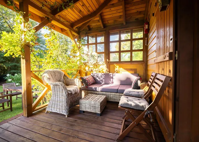 W Kratke & Semesterbostad *